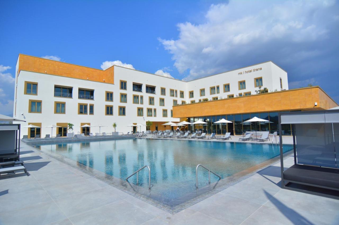 Mk Hotel Tirana Rinas Екстериор снимка The hotel's swimming pool