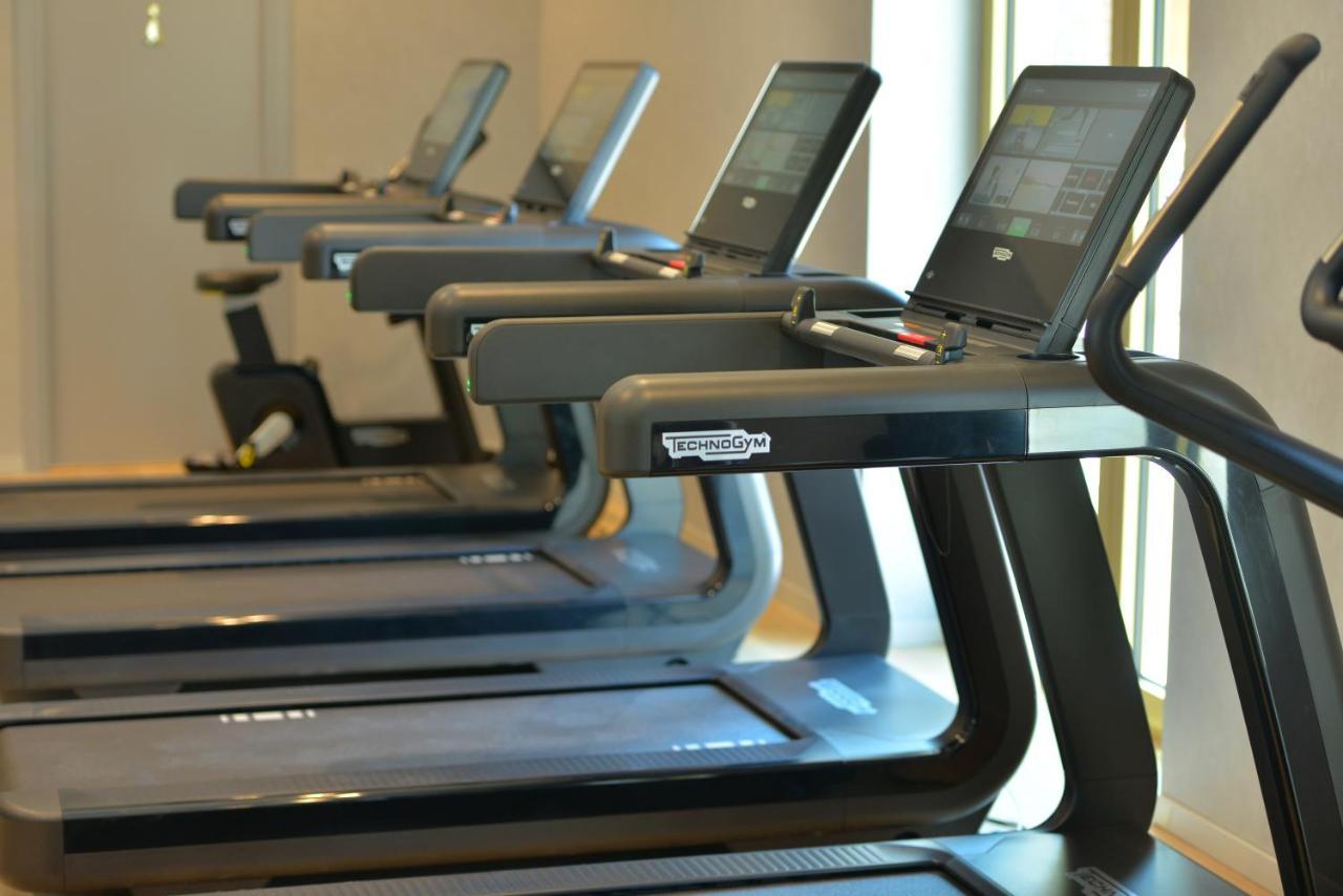 Mk Hotel Tirana Rinas Екстериор снимка Treadmills